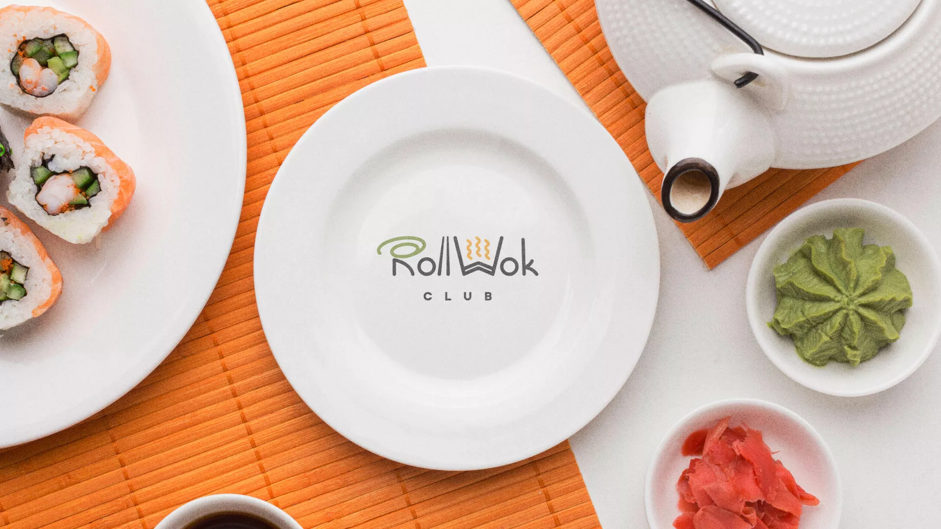 Разработка логотипа и фирменного стиля в Тайге для суши-бара «Roll Wok Club» Разработка логотипа и фирменного стиля в Тайге для суши-бара «Roll Wok Club»